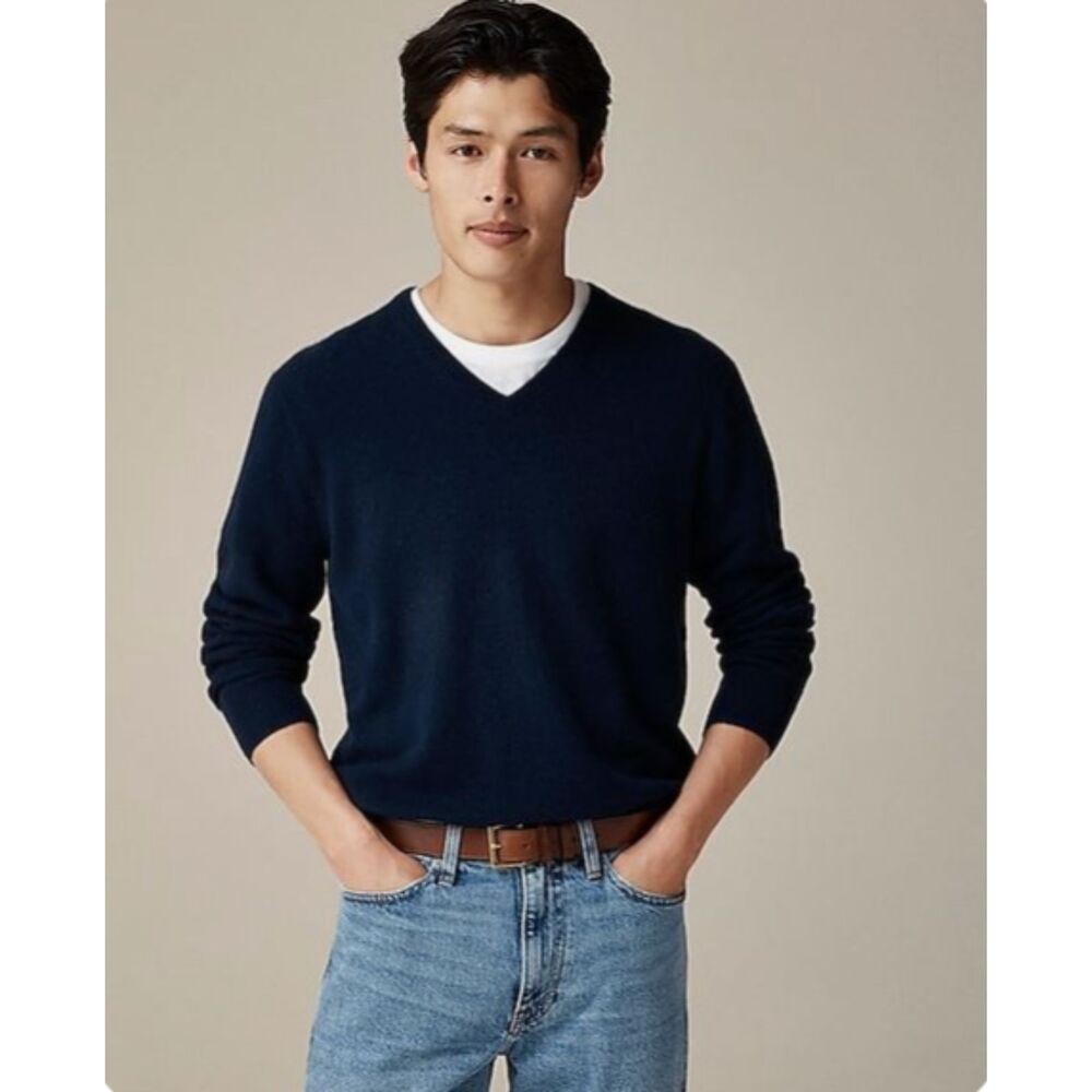 Vintage Men's J.Crew Cashmere V-Neck Sweater Quiet Luxury Minimal Size X-Large